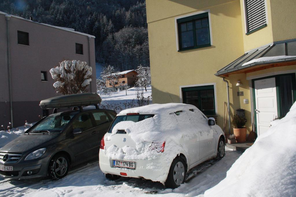 Appartment Shelley Vandans Exteriör bild